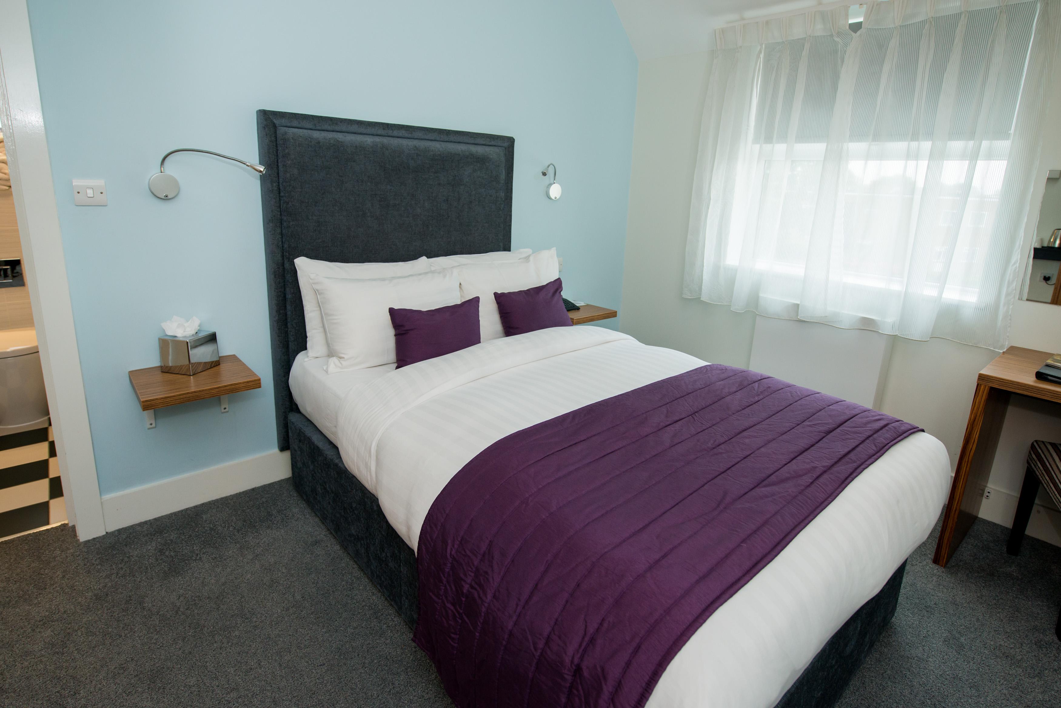 By Mercure 3* Stanwell